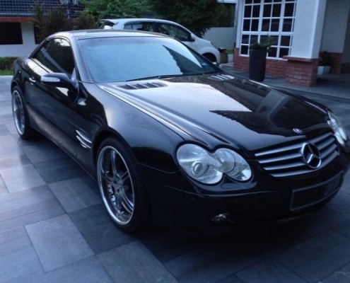 SL350 black front